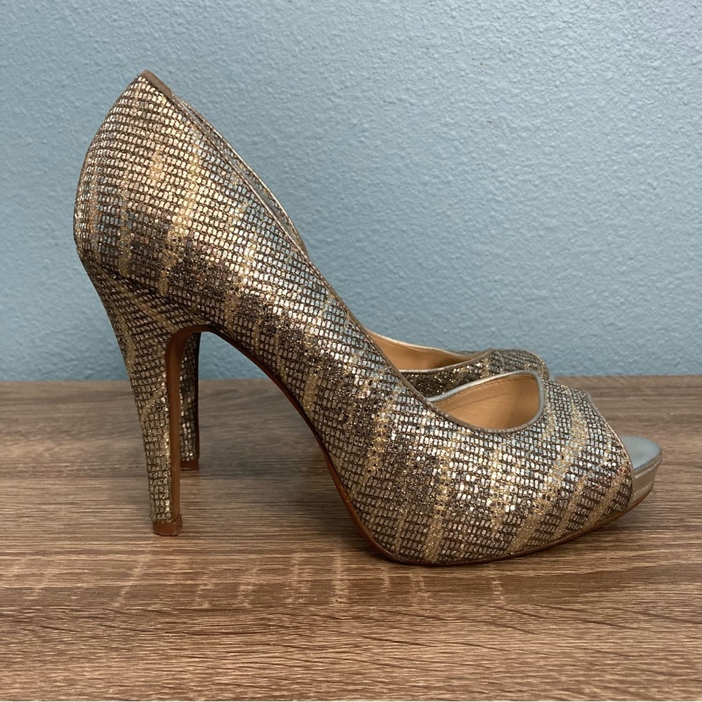 Lulu Townsend Sparkle Peep Toe Pumps - Silver - Size 8
